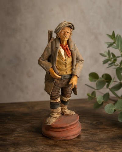 Vintage italian hand - italian, modelled