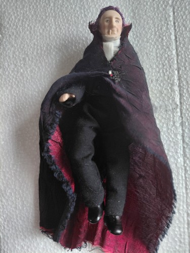 Ooak dollhouse dracula - ooak, 1:12