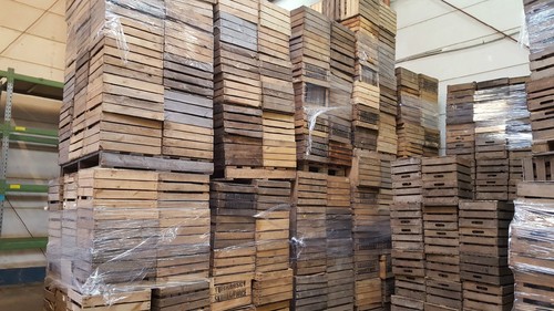 Fruit boxes b - 20,