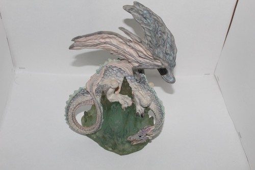 Enchantica dragon custodian - enchantica, "custodian"