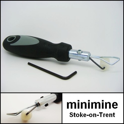 Classic mini windscreen roller - windscreen,