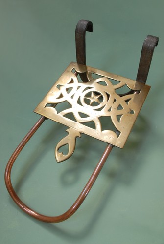 English victorian fire trivet - english,