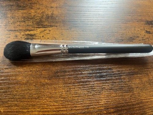 Genuine mac 116 blush - mac, brush