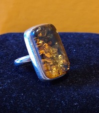 LARGE STATEMENT SOLID Sterling