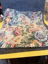 Vintage Country Rose Ruffled