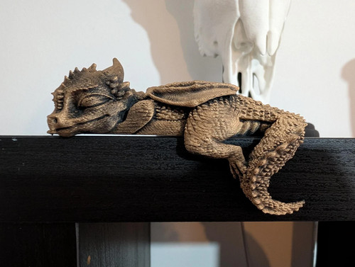 Mini sleeping dragon figurine - mini,