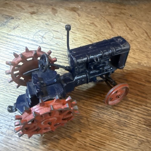 Britains diecast tractor - diecast,