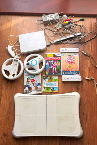 Nintendo wii pal console - wii,