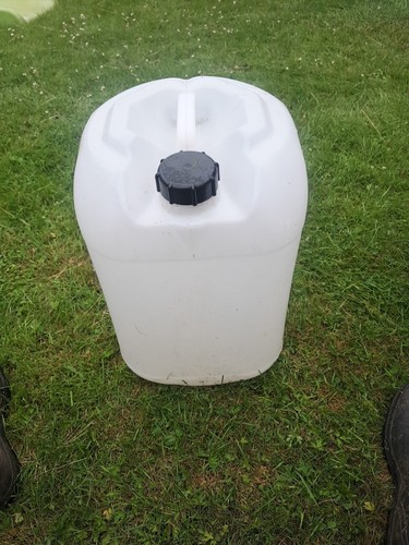 Litre plastic jerry can - jerry,