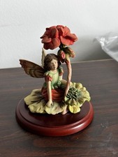 Border Fine Arts Studio Flower