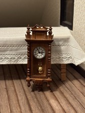 Dolls House Furniture 1/12