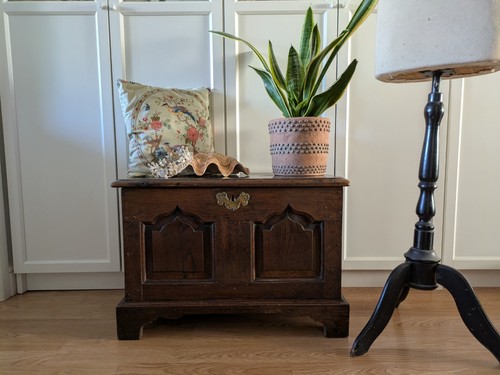 Antique welsh mid - welsh,