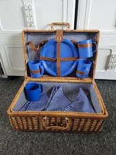 Retro vintage wicker - vintage, picnic