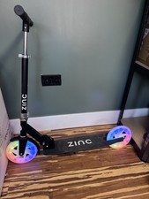 Zinc Dazzle Light Up Foldable Big Wheel Scooter - Damaged Brake