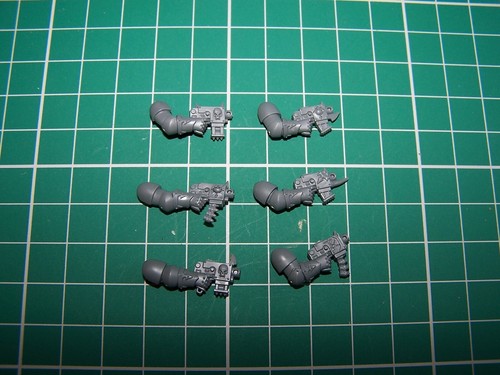 Chaos space marine bolt - 6,