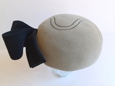 ORIGINAL VINTAGE WOMEN'S HAT - GREY & BLACK - PILL BOX - ONE SIZE