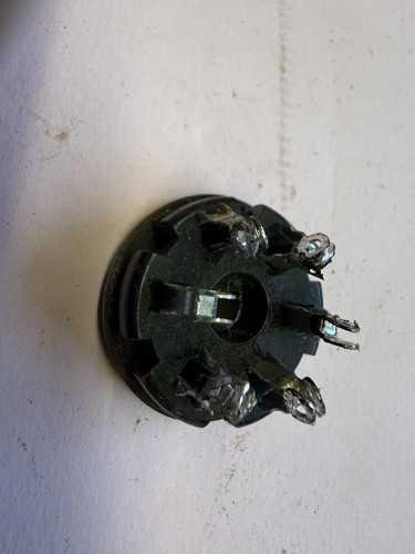 Leslie speaker pin socket - speaker,
