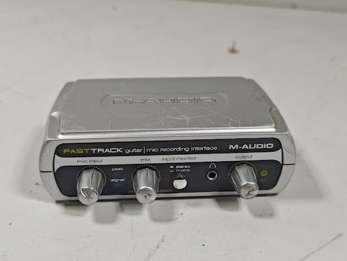 Audio fast track guitar - m-audio, mic