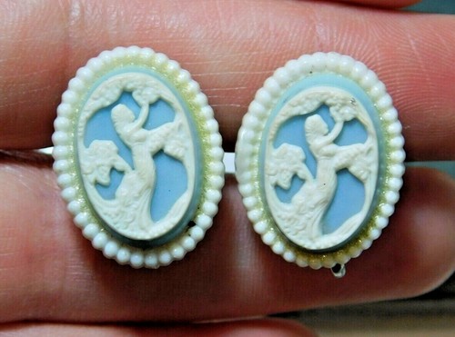 Vtg plastic cameo - vtg,