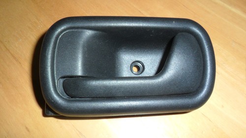 Lhs interior door handle - n/s,