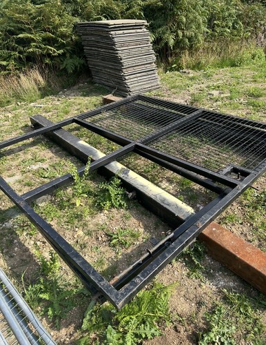8m double security - 2.4m, 4.