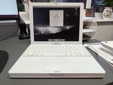 Vintage iBook G4 | Apple iBook laptop | Vintage Apple Laptop | iBook G4