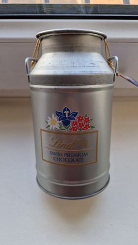 Lindt swiss premium chocolate - premium,