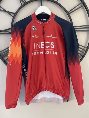 Ineos grenadiers pro team - ineos,