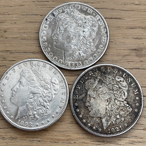 Morgan dollars silver coins - 3x,