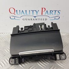 AUDI A4 B8 FRONT CENTRE