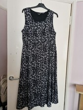 Grey & Black  Leppard Print