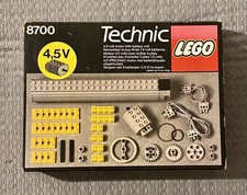 Lego Technic 8700 Expert Builder power set 100% complete in box.