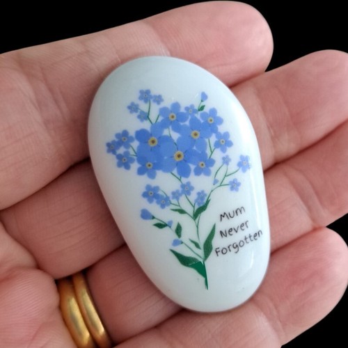 Mum bereavement pocket - bereavement, hug