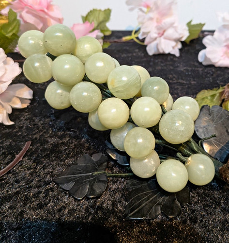 Green stone decorative - decorative, grapes