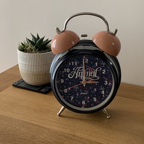 Vintage animal brand quartz - vintage,