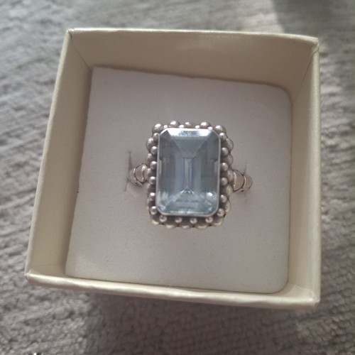 Topaz suarti ring - topaz,