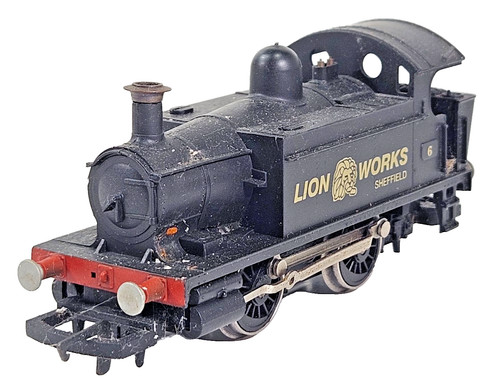 Hornby r795 lion - lion, works