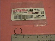 GENUINE YAMAHA PISTON CIRCLIP 93450-16068 SR125 FZR400 HW125 FZ600 TW125 TTR125