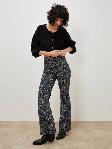 Apricot paisley high - apricot,