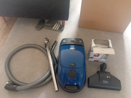 Miele s321i bagged cylinder - s321i,