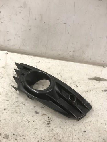 20100627 plastic front left - front,