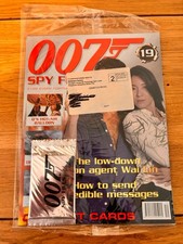 Vintage James Bond 007 Spy Files Magazine Plus Card Pack Still Sealed Issue #19