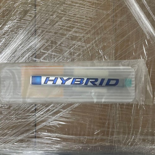 Honda hybrid emblem - honda, new
