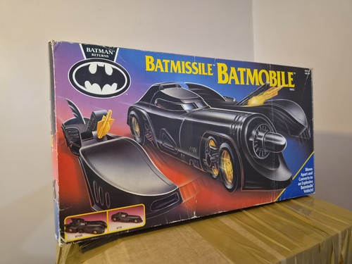 Batman returns batmobile - batman,