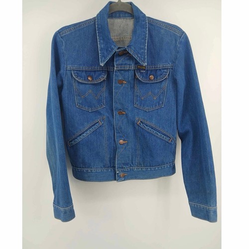 Denim trucker jacket