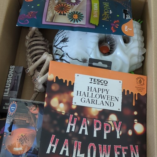 Job lot halloween - job,