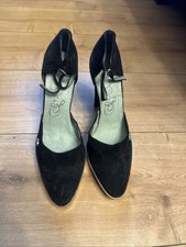 Red Or Dead Shoes Size 39