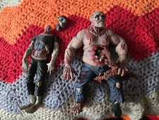 mezco Jake And Earl 7" Attack