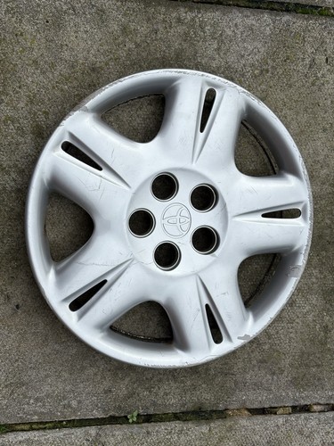 Toyota avensis wheel - wheel, trim