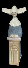 LLADRO PORCELAIN NUN FIGURINE BLUE 5502 KNEELING IN PRAYER 22cm. EX CONDITION